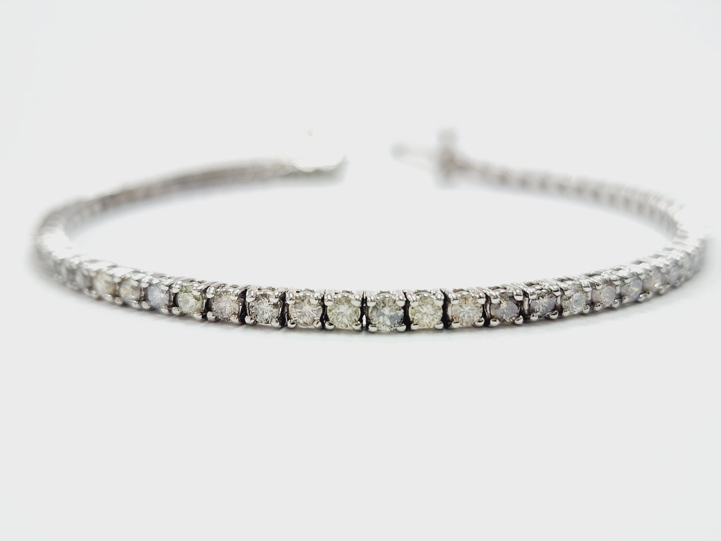 3.05 Carat Natural Diamond Tennis Bracelet in 14K White Gold