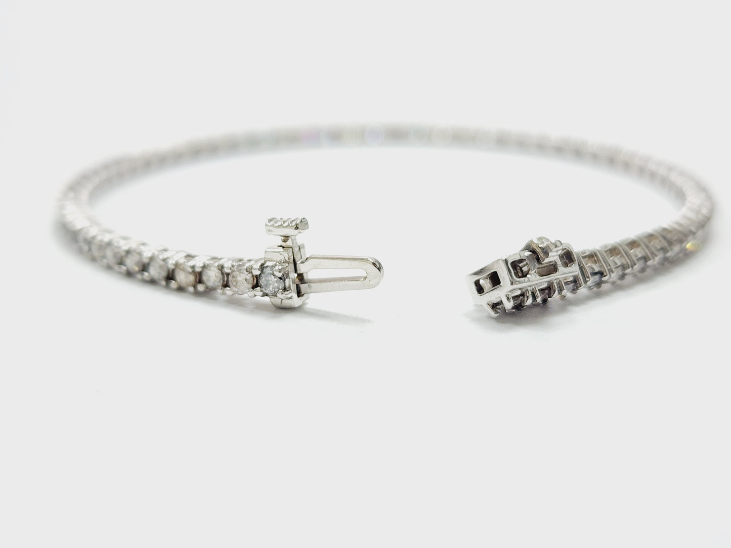 3.05 Carat Natural Diamond Tennis Bracelet in 14K White Gold