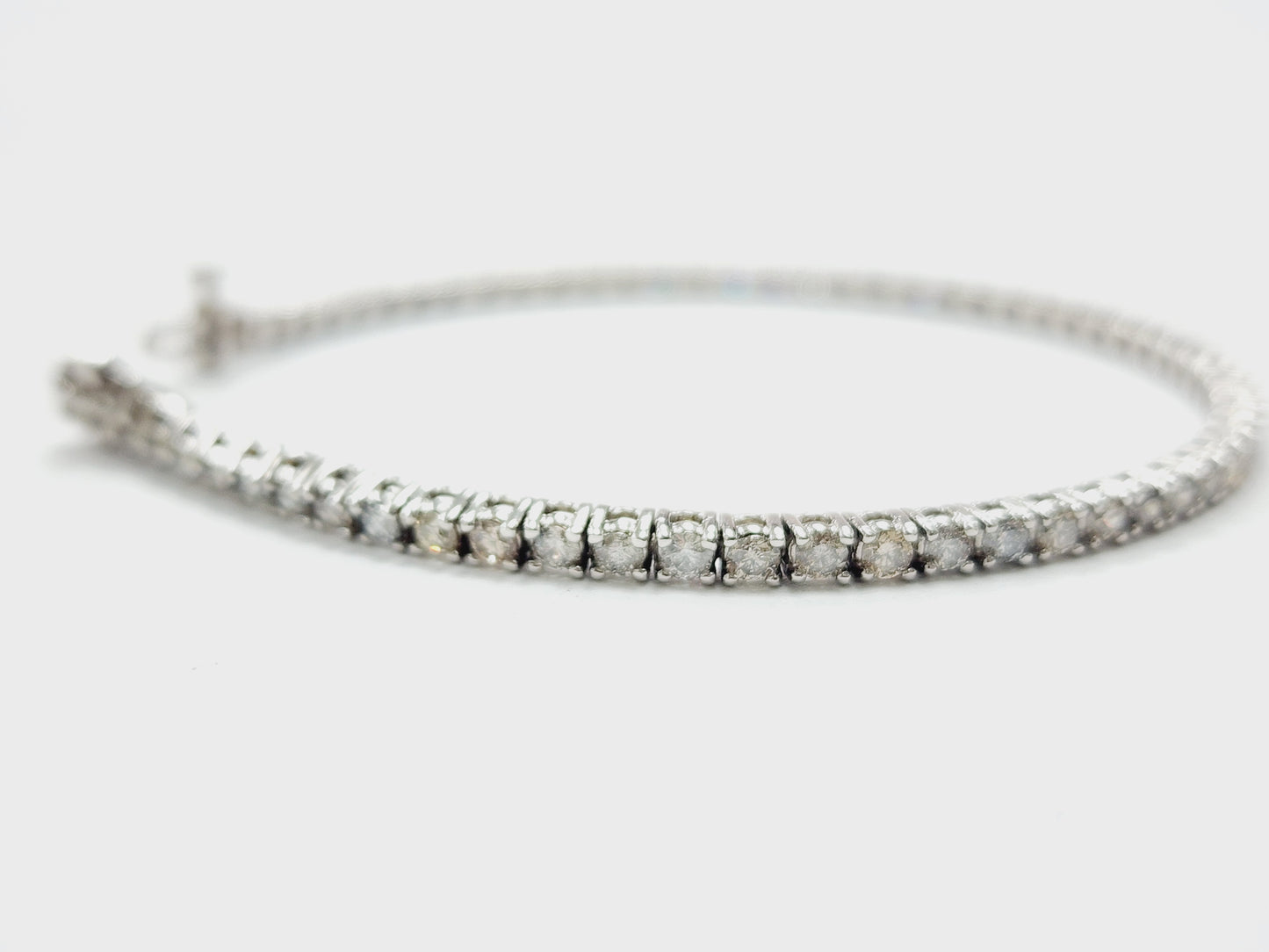 3.05 Carat Natural Diamond Tennis Bracelet in 14K White Gold