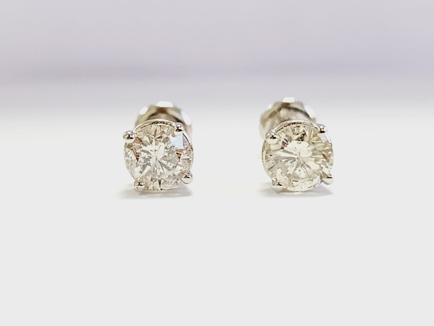 1.38 Carat Pair of Natural Brilliant Diamond Round Studs White Gold 14 Karat