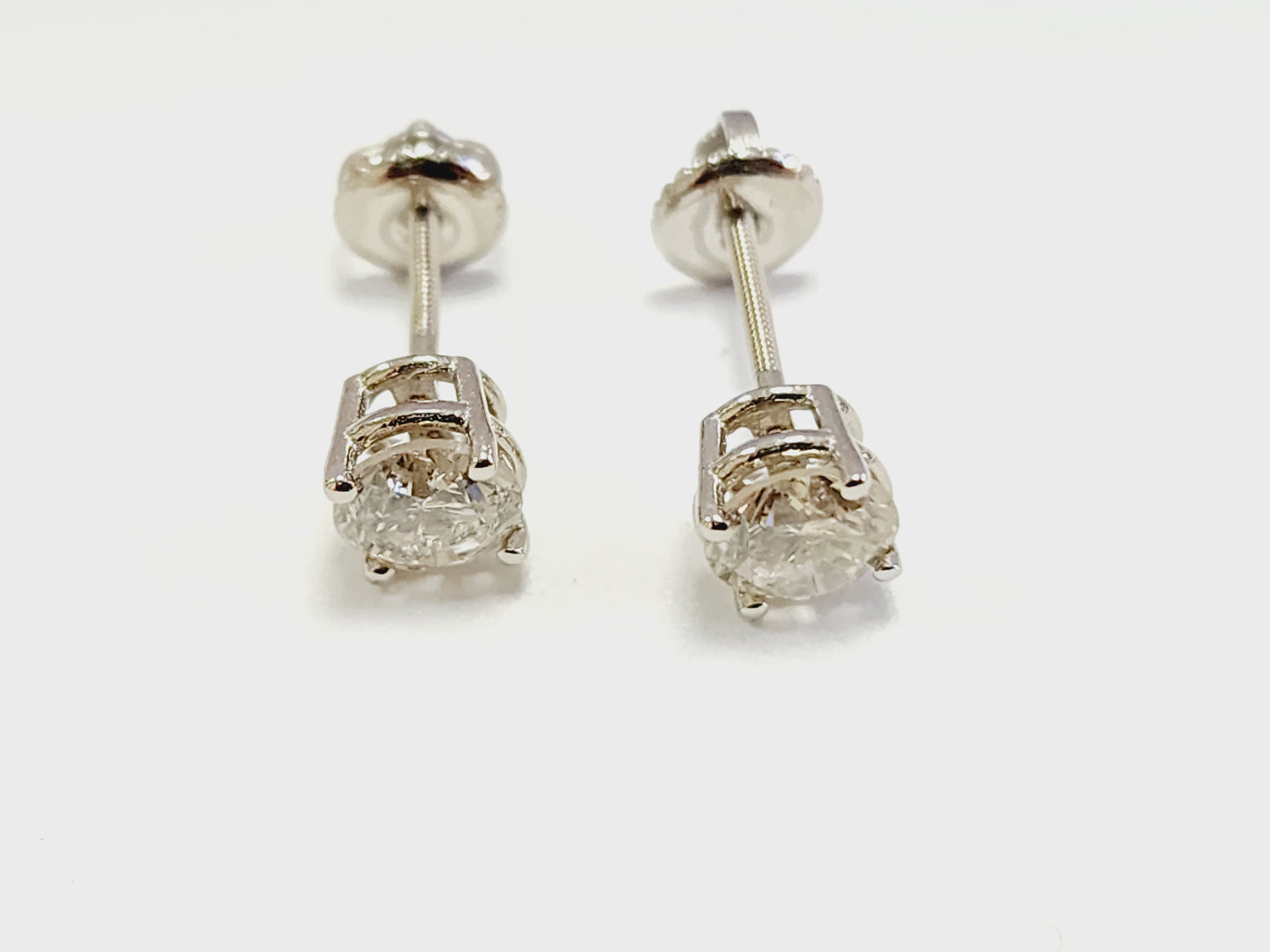 1.38 Carat Pair of Natural Brilliant Diamond Round Studs White Gold 14 Karat