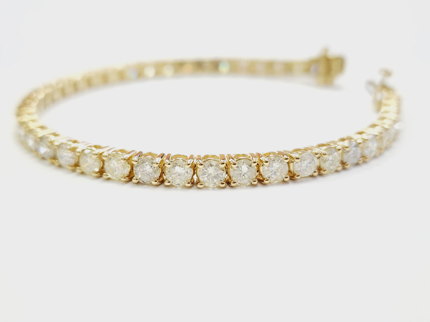 7.83 Carat Natural Diamond Tennis Bracelet 14 Karat Yellow Gold