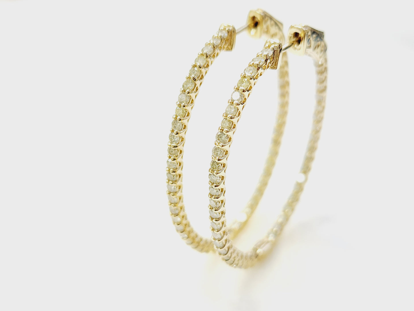 1.71 Carat Diamond Hoops Earrings 14 Karat Yellow Gold