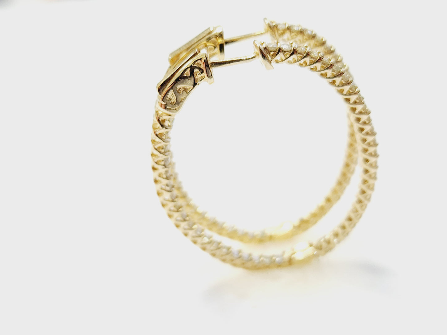 1.71 Carat Diamond Hoops Earrings 14 Karat Yellow Gold