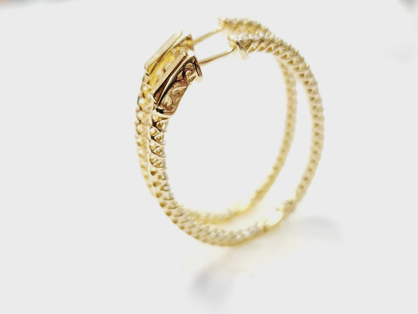 1.71 Carat Diamond Hoops Earrings 14 Karat Yellow Gold