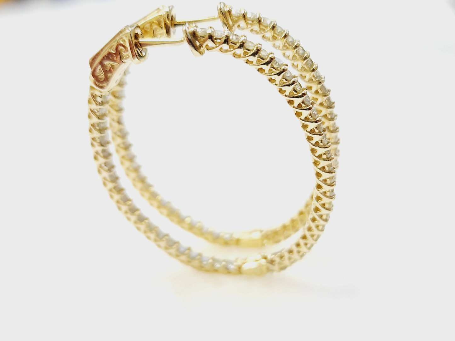 1.71 Carat Diamond Hoops Earrings 14 Karat Yellow Gold