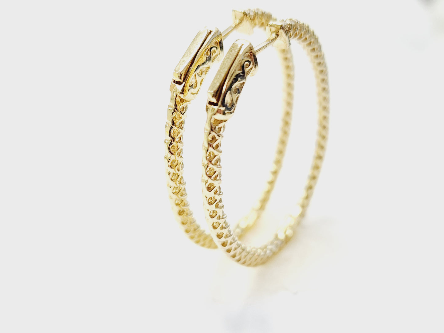 1.71 Carat Diamond Hoops Earrings 14 Karat Yellow Gold