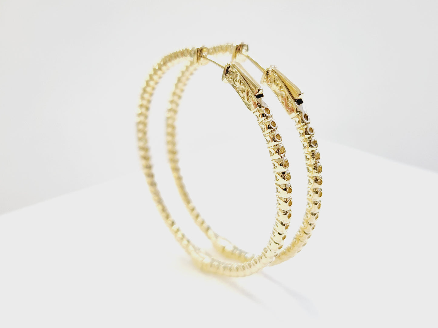 2.08 Carat Natural Diamond Hoops Earrings 14 Karat Yellow Gold