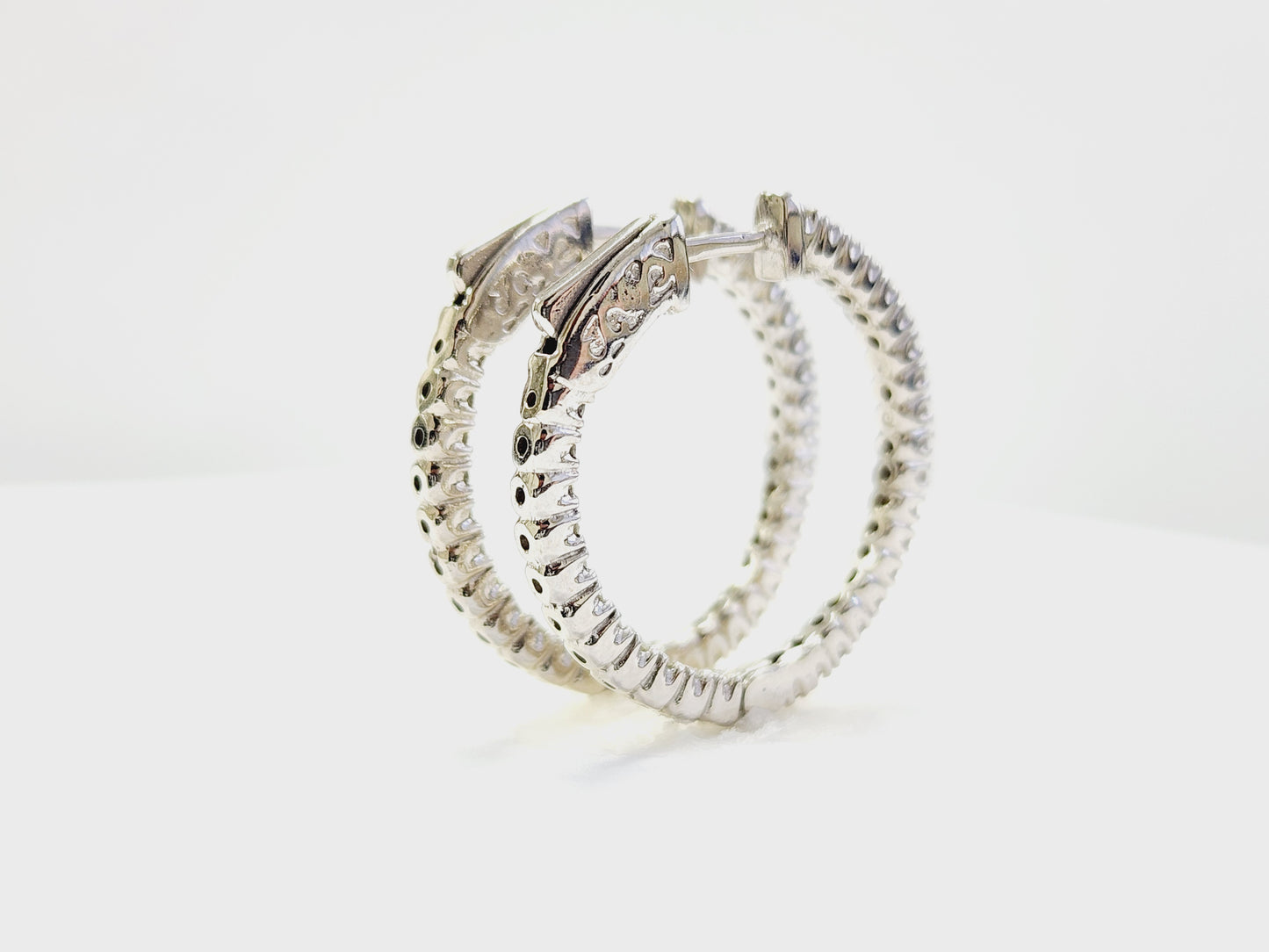 0.95 Carat Diamond Hoops Earrings 14 Karat White Gold