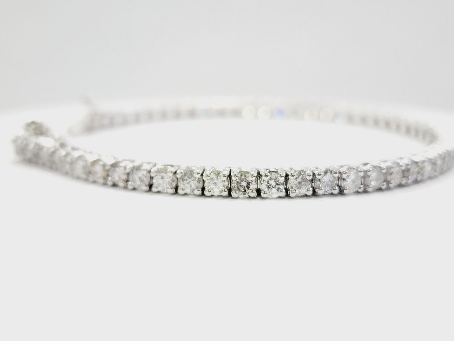 5.36 Carat Natural Diamond Tennis Bracelet 14 Karat White Gold