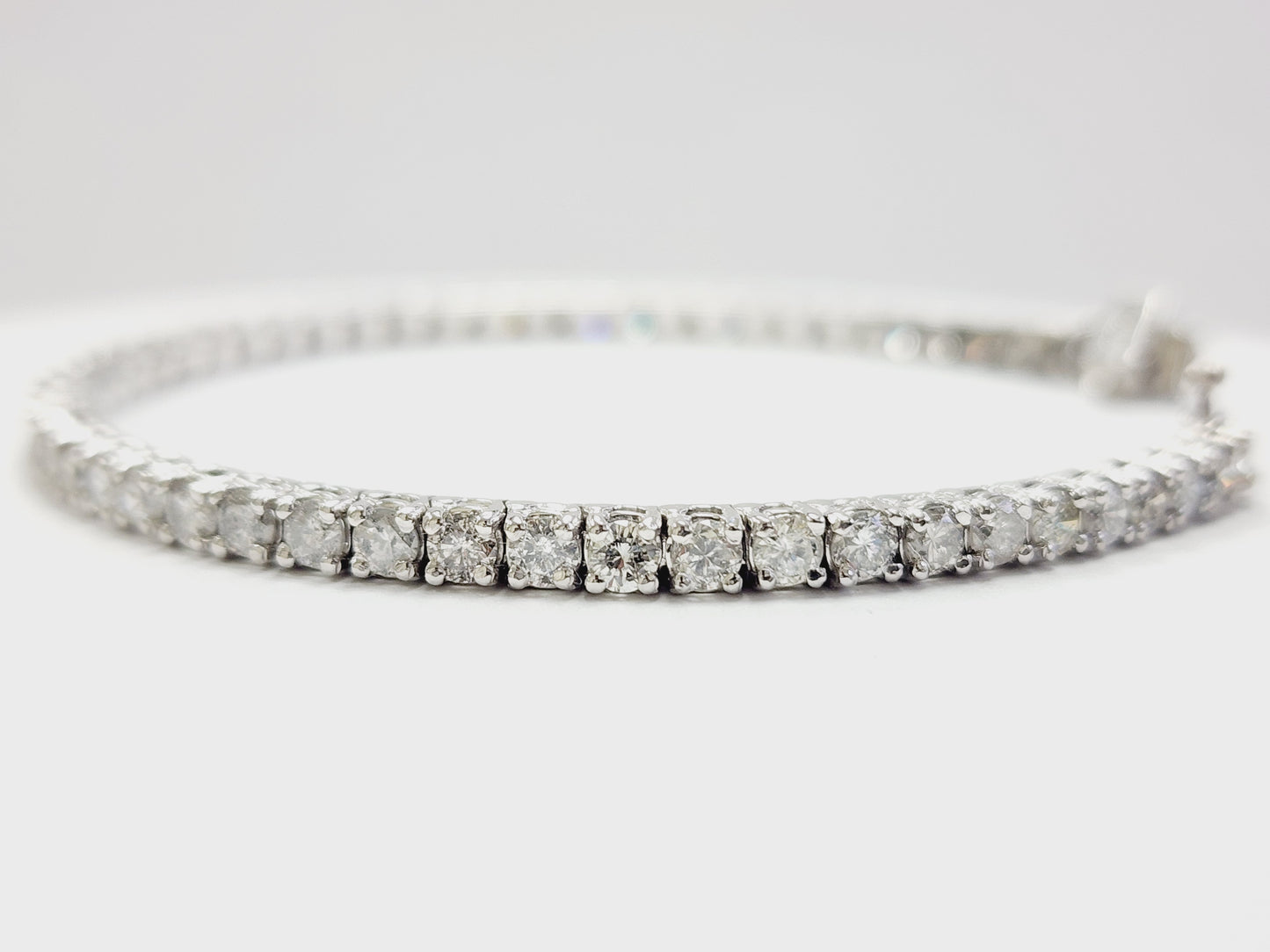 5.36 Carat Natural Diamond Tennis Bracelet 14 Karat White Gold