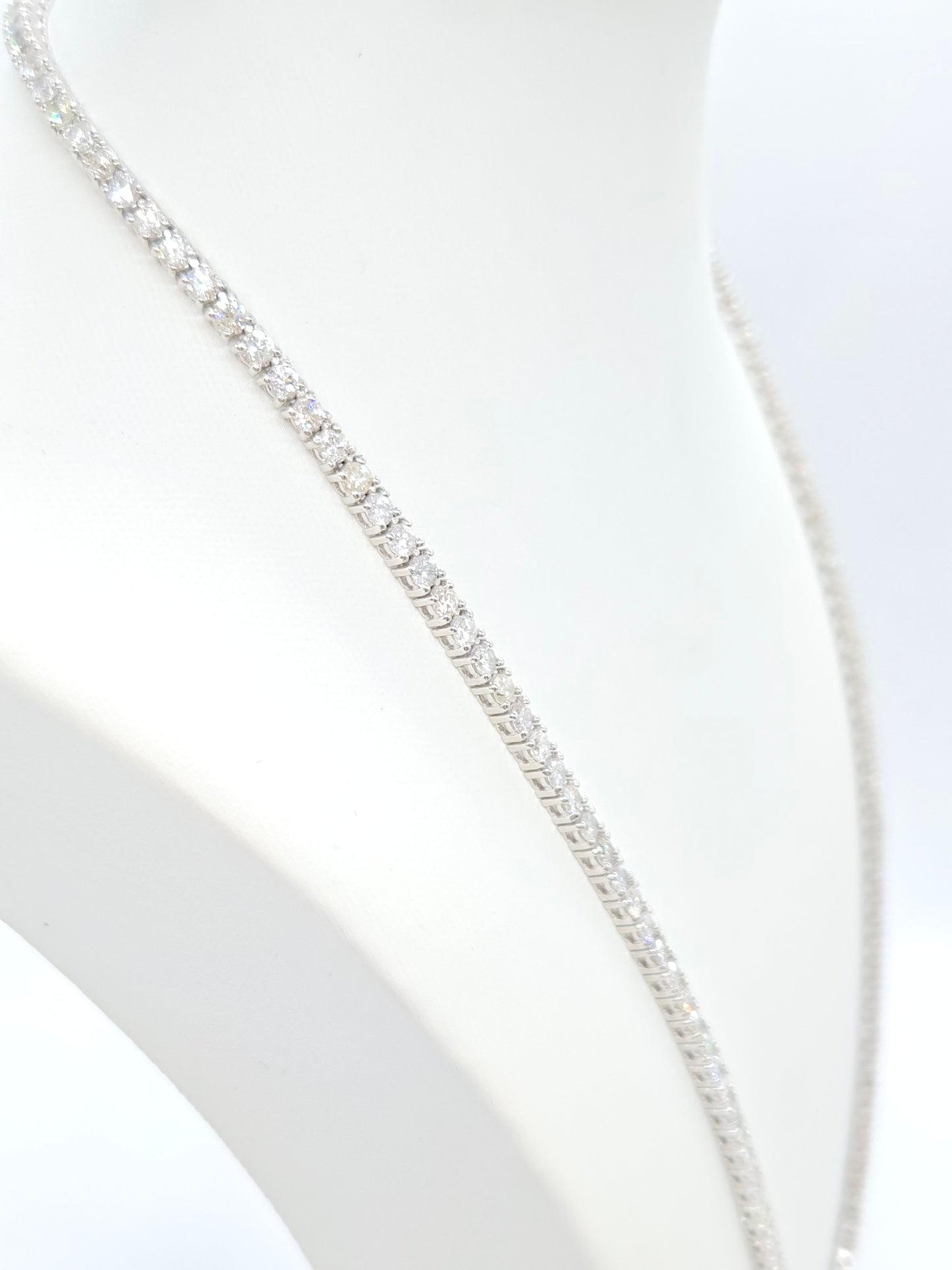 16.40 Carat Natural Round Brilliant Cut Diamond Tennis Necklace 14 Karat White Gold 22''