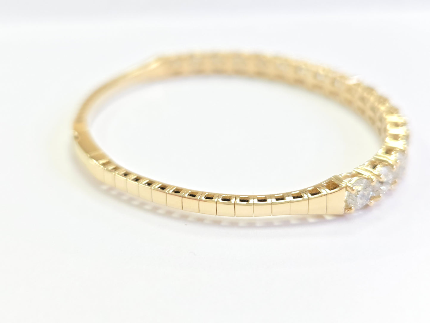 7.12 Carat Flexible Bangle Natural Diamond Yellow Gold 14 Karat