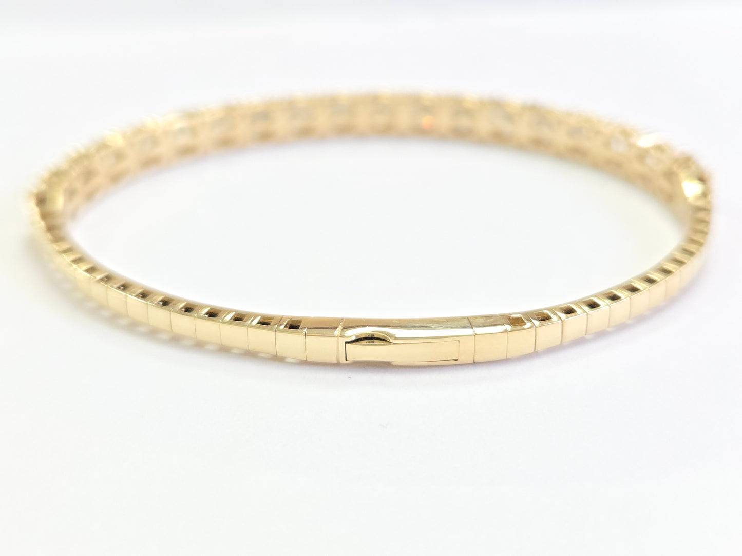 7.12 Carat Flexible Bangle Natural Diamond Yellow Gold 14 Karat