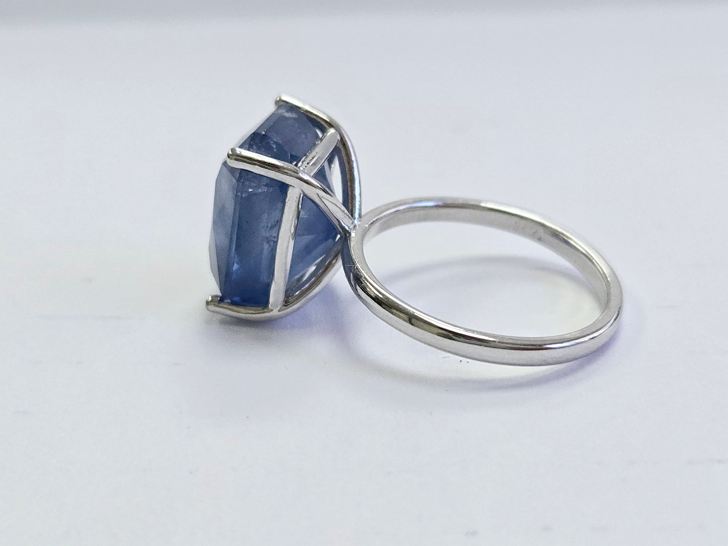 13.33 Carats Radiant Cut Natural Sapphire Ring 14 Karat White Gold