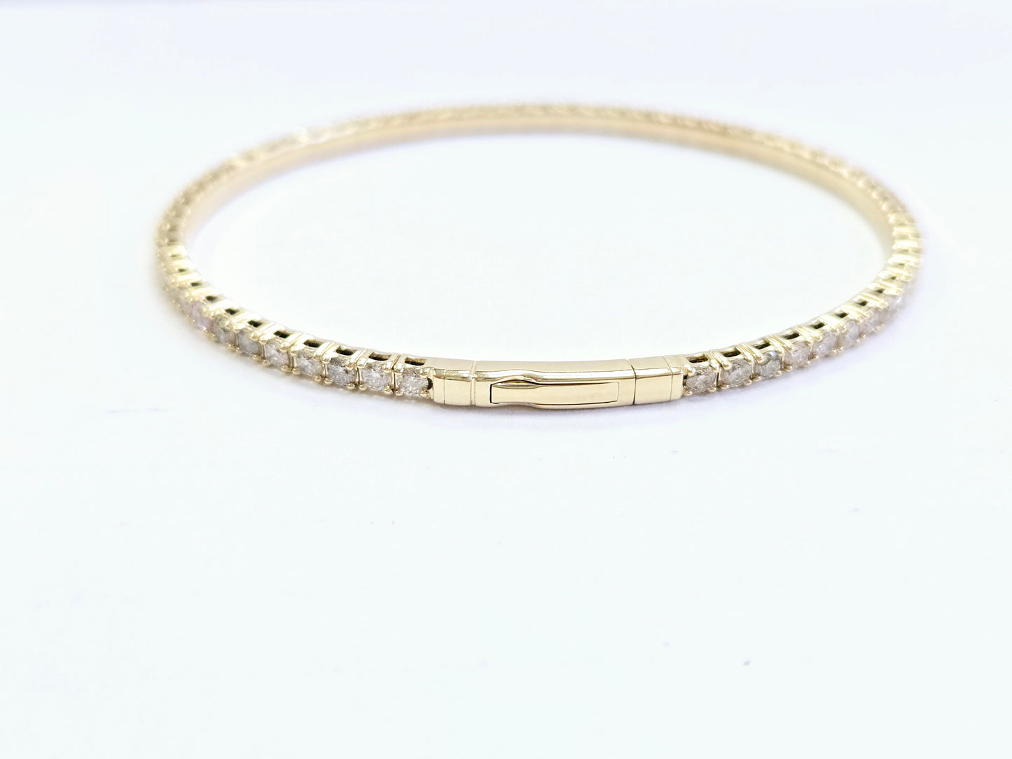 2.82 Carat Flexible Bangle Natural Diamond Yellow Gold 14 Karat