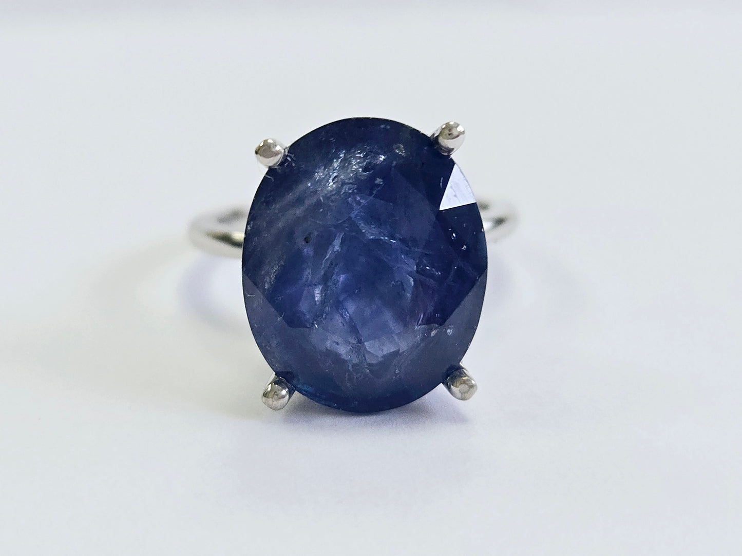 12.60 Carats Oval Shape Natural Sapphire Ring 14 Karat White Gold