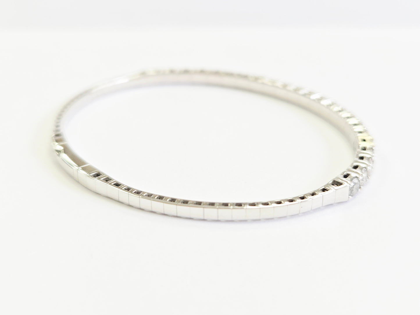3.70 Carat Natural Diamond Flexible Bangle White Gold 14 Karat