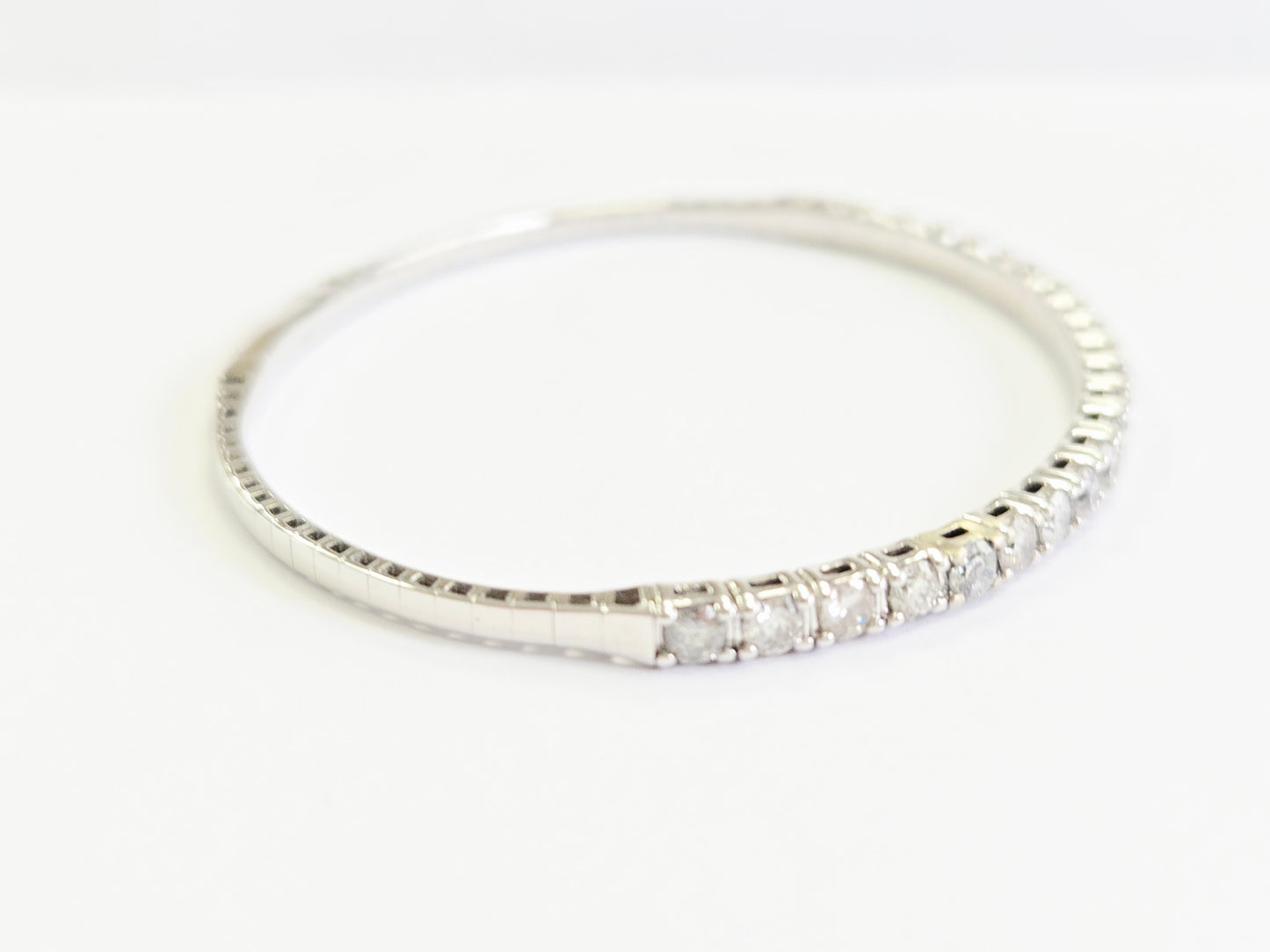 3.70 Carat Natural Diamond Flexible Bangle White Gold 14 Karat