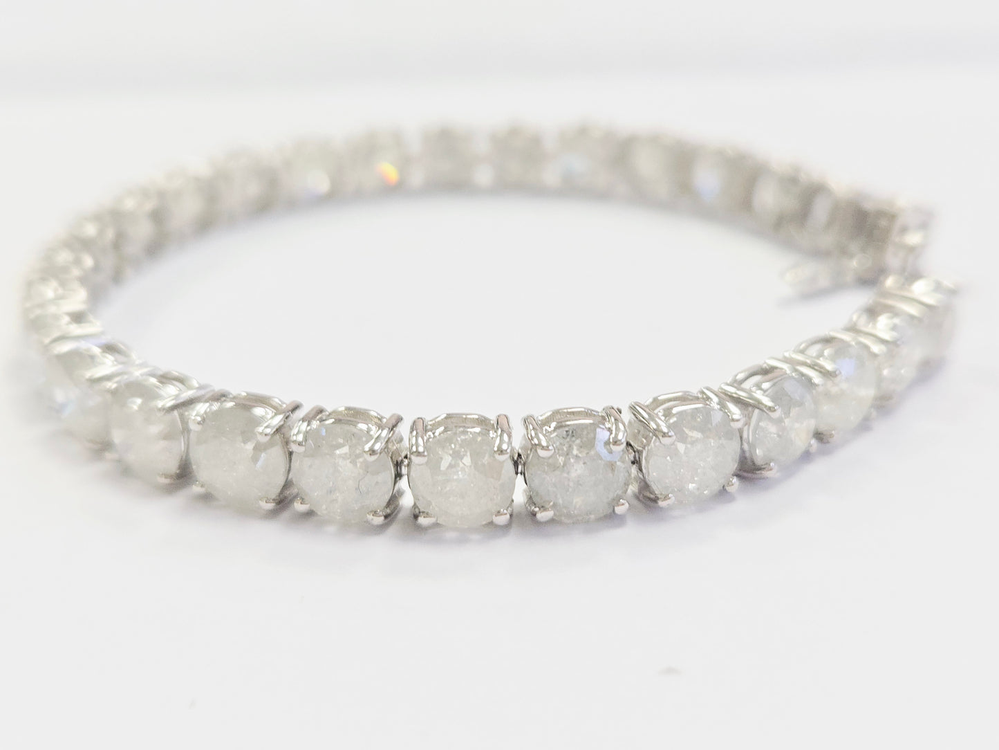 29.50 Carat Natural Diamond Tennis Bracelet 14 Karat White Gold