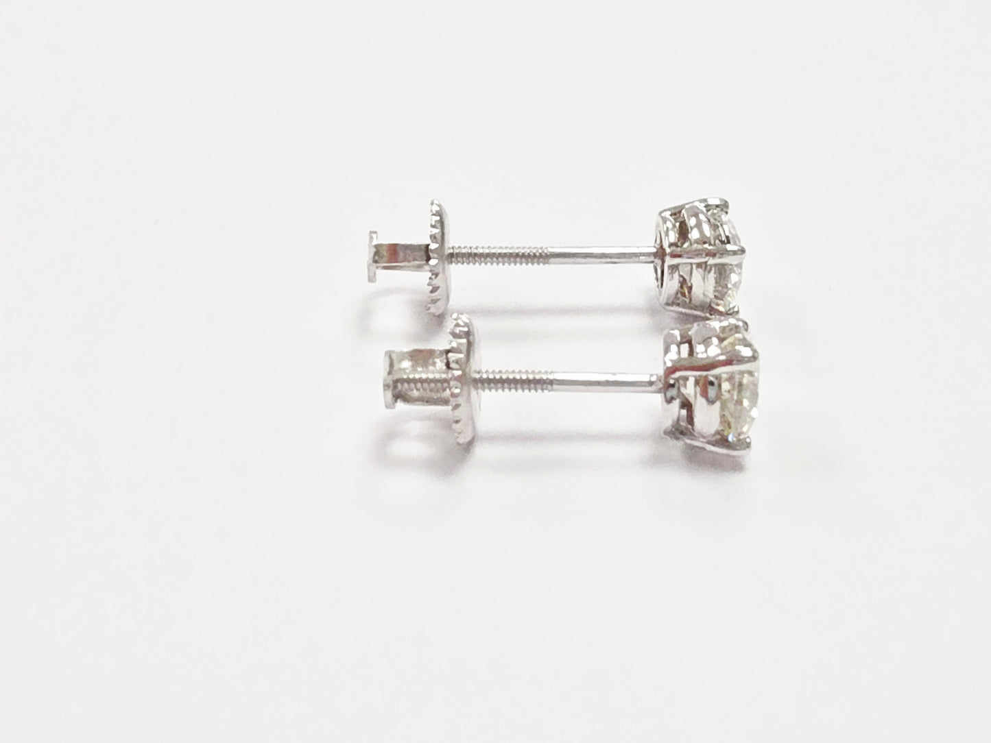 1.18 Carats Natural Diamond Round Shape Studs 14 Karat White Gold