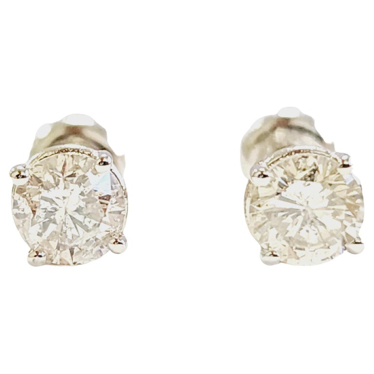 1.38 Carat Pair of Natural Brilliant Diamond Round Studs White Gold 14 Karat