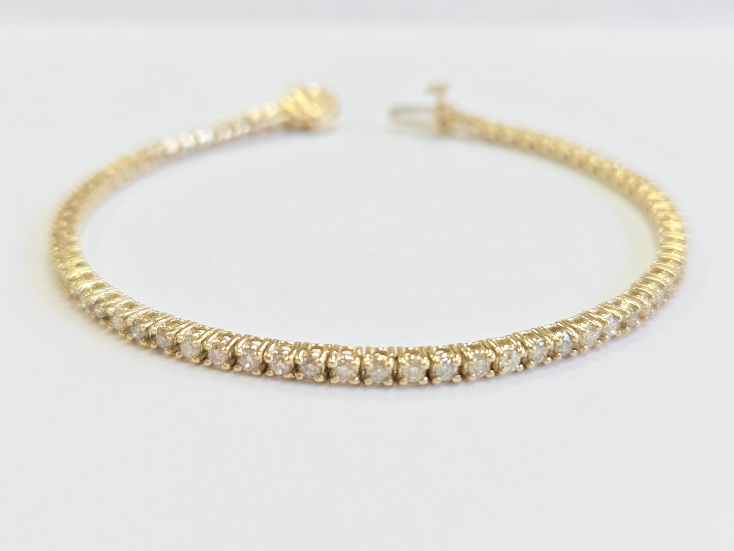 1.92 Carat Natural Diamond Tennis Bracelet 14 Karat Yellow Gold