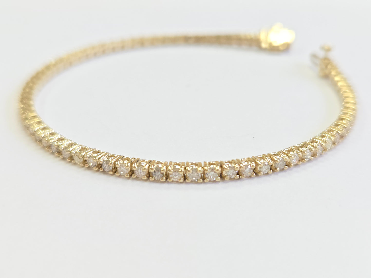 1.92 Carat Natural Diamond Tennis Bracelet 14 Karat Yellow Gold