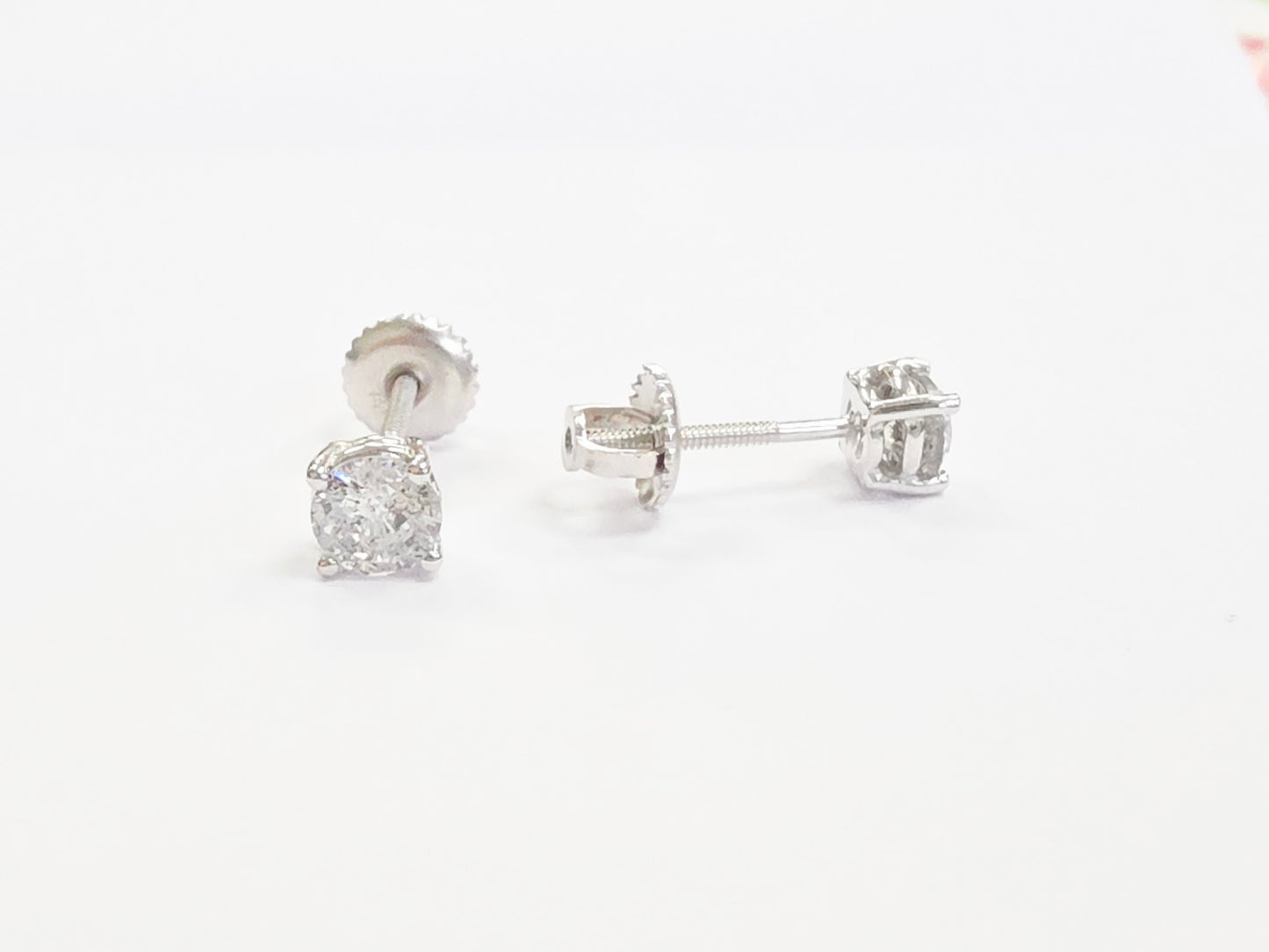 0.73 Carats Natural Diamond Round Shape Studs 14 Karat White Gold