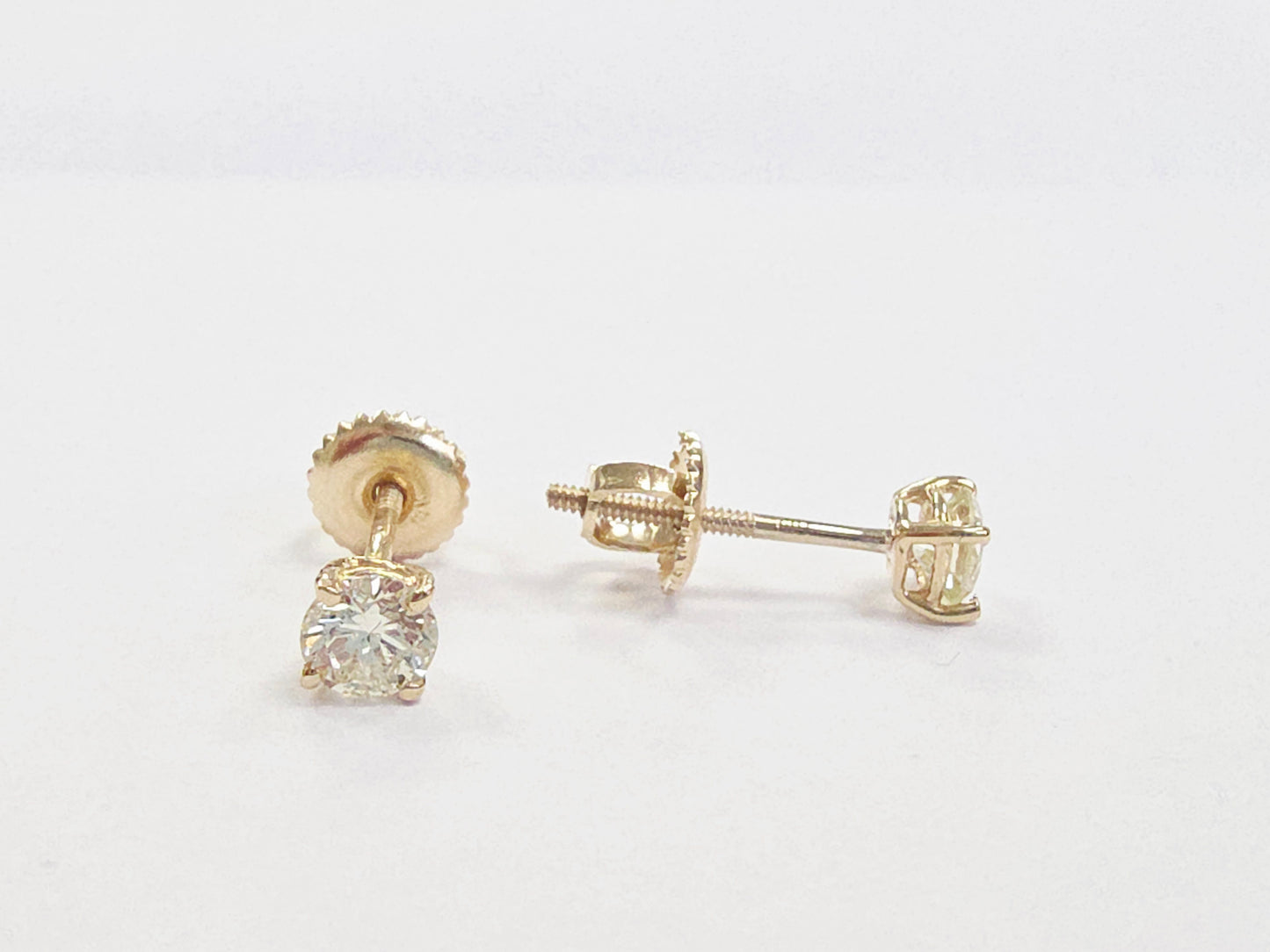 0.52 Carat Natural Brilliant Round Diamond Studs Yellow Gold 14 Karat
