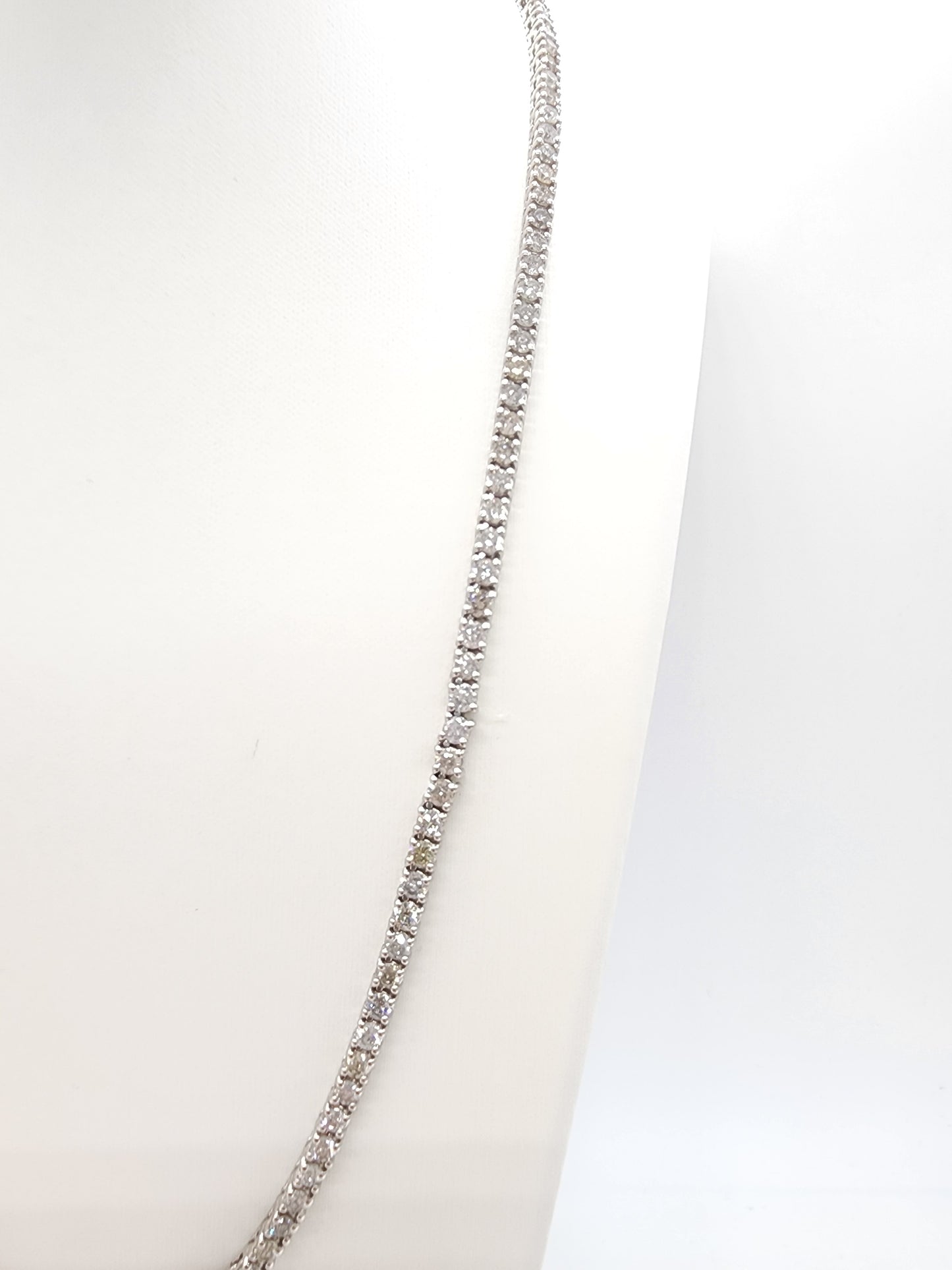 15.65 Carat Round Brilliant Cut Diamond Tennis Necklace 14 Karat White Gold 22''