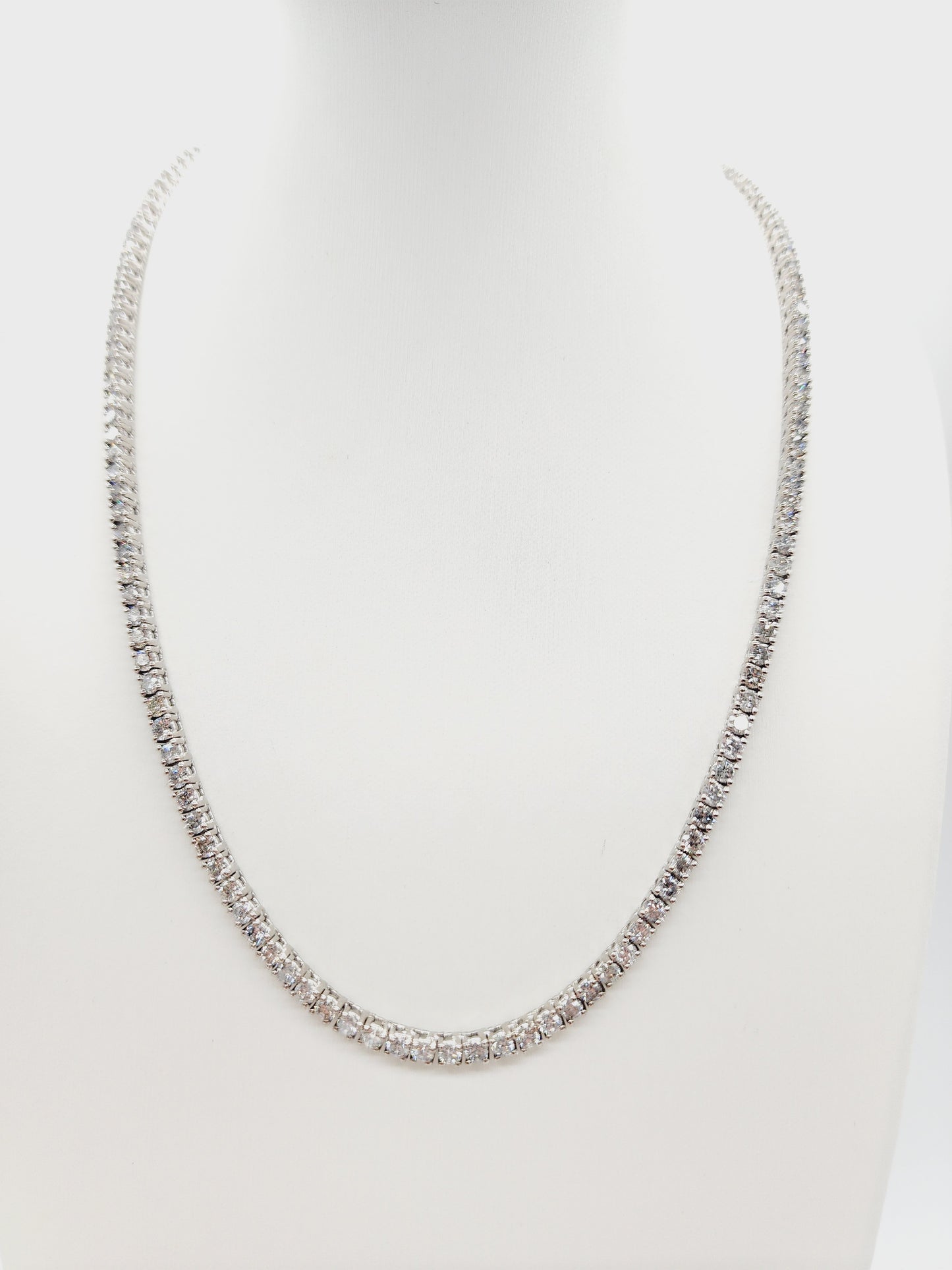 14.45 Carat Round Brilliant Cut Diamond Tennis Necklace 14 Karat White Gold 18''