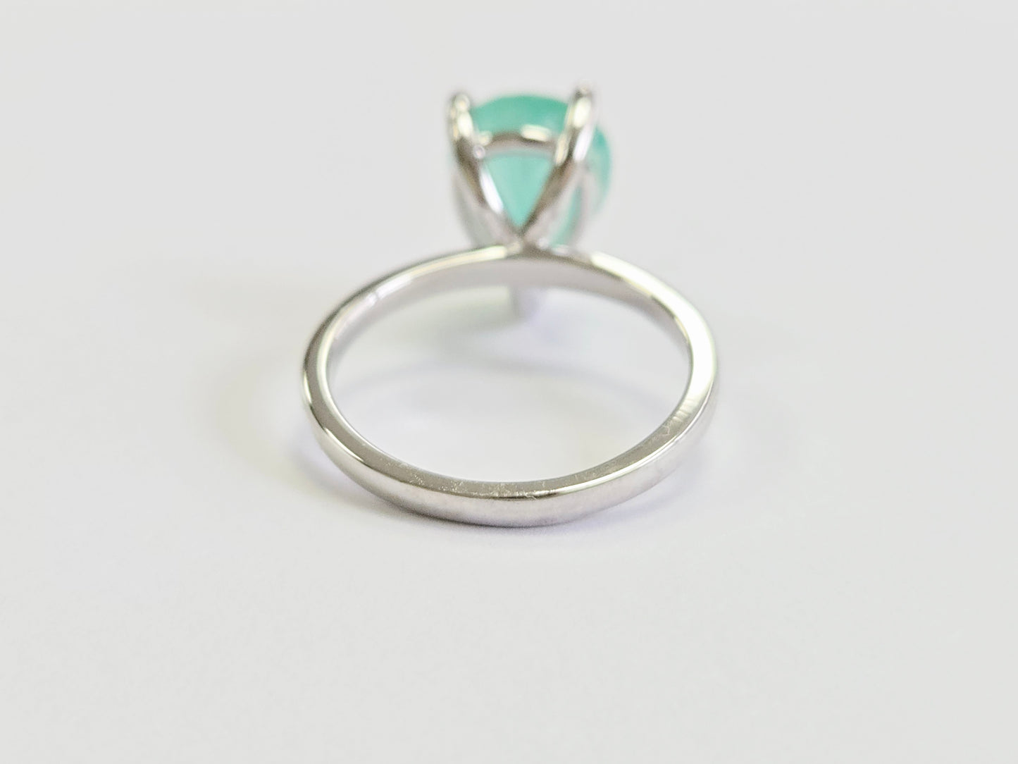 3.06 Carats Colombian Emerald Pear Shape Ring White Gold 14 Karat