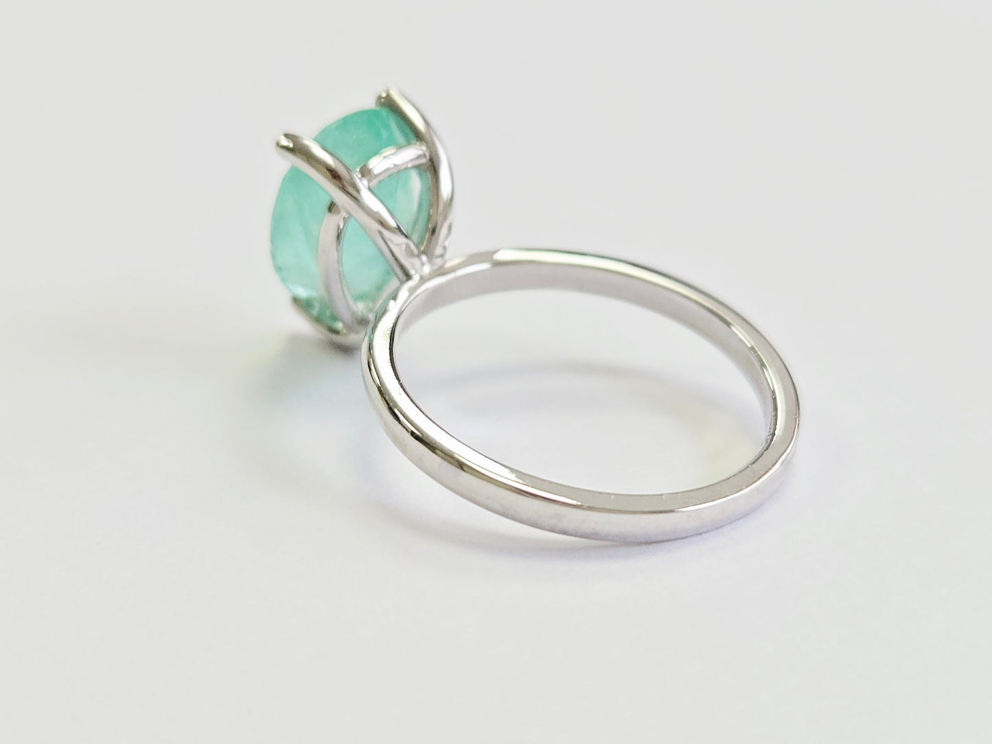 3.06 Carats Colombian Emerald Pear Shape Ring White Gold 14 Karat