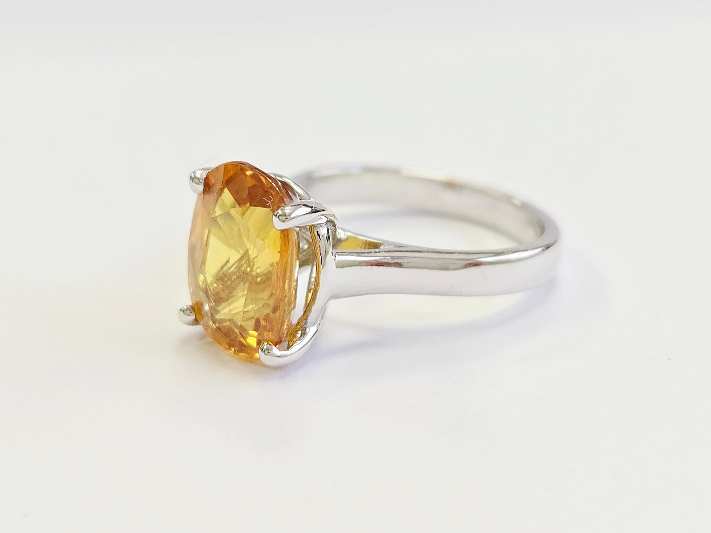 5.22-Carat Natural Oval -Shape Vivid Yellow Sapphire Ring White Gold 14 Karat