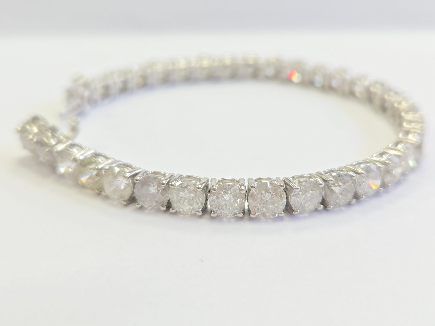 18.75 Carat Natural Diamond Tennis Bracelet 14 Karat White Gold