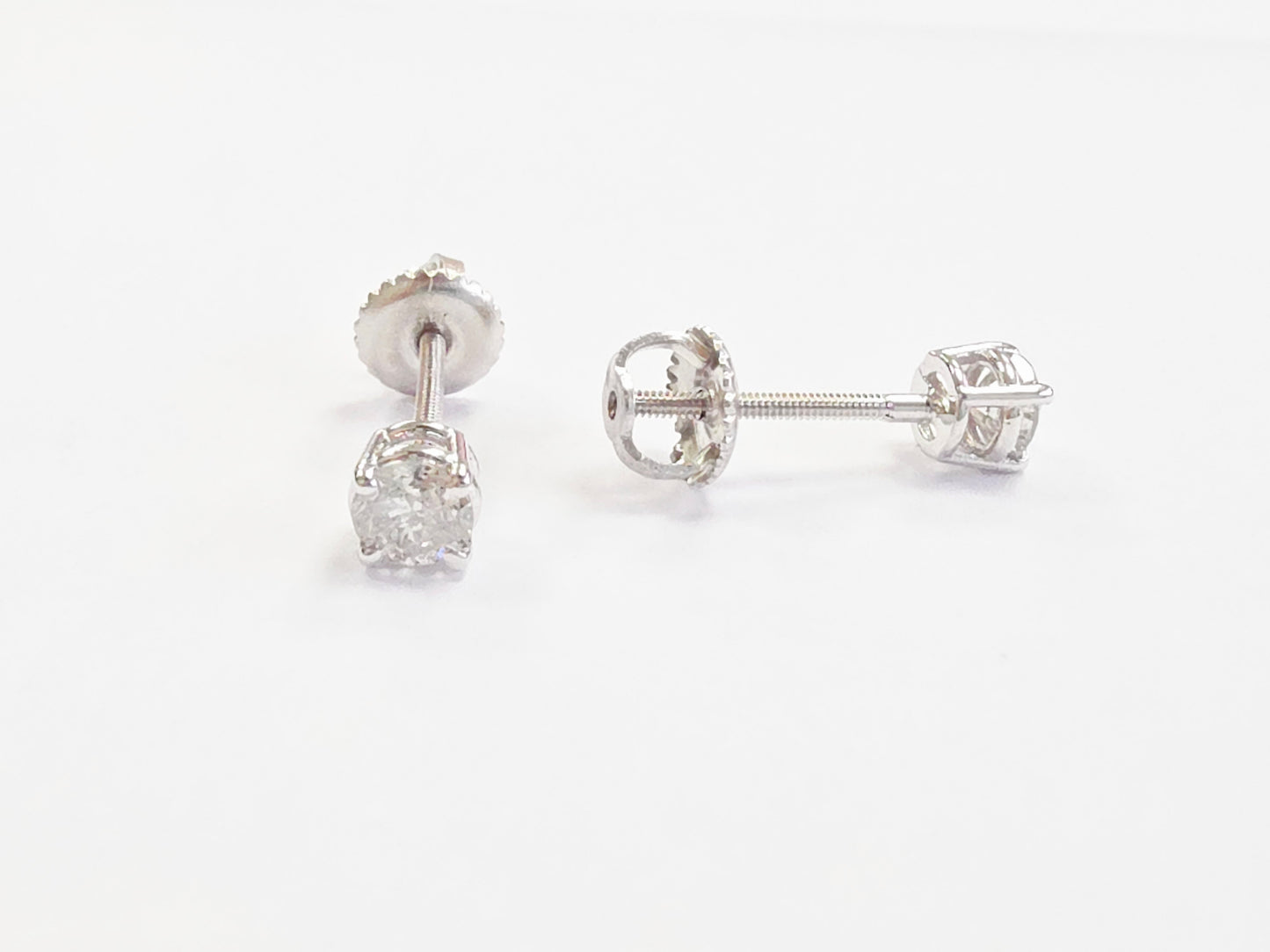 0.46 Carats Natural Diamond Round Shape Studs 14 Karat White Gold