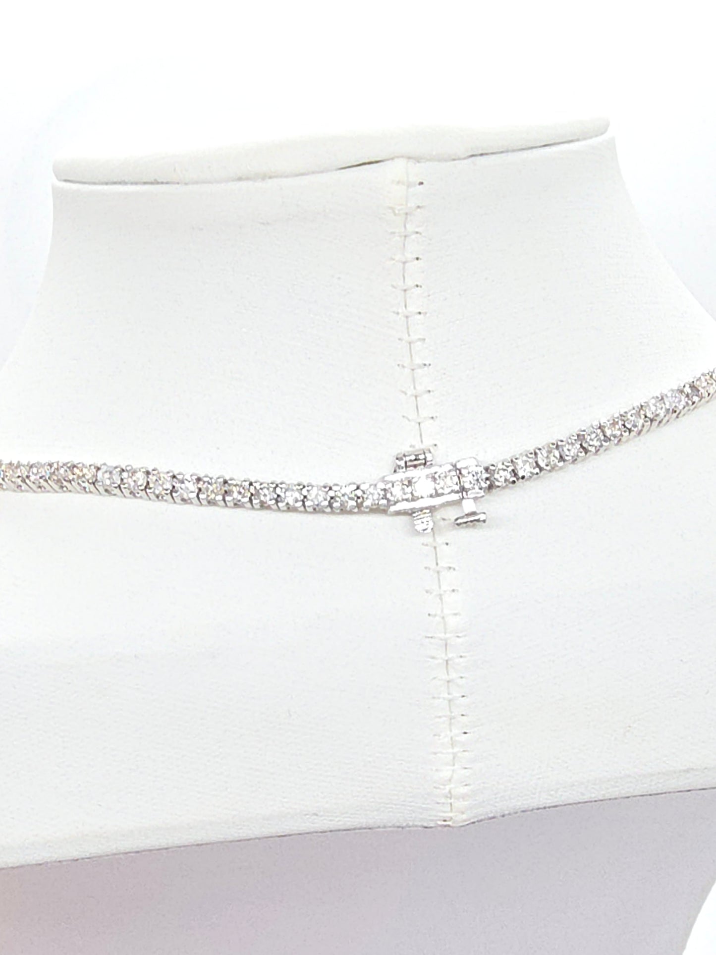 9.45 Carat Round Natural Diamond Tennis Necklace 14 Karat White Gold 22''