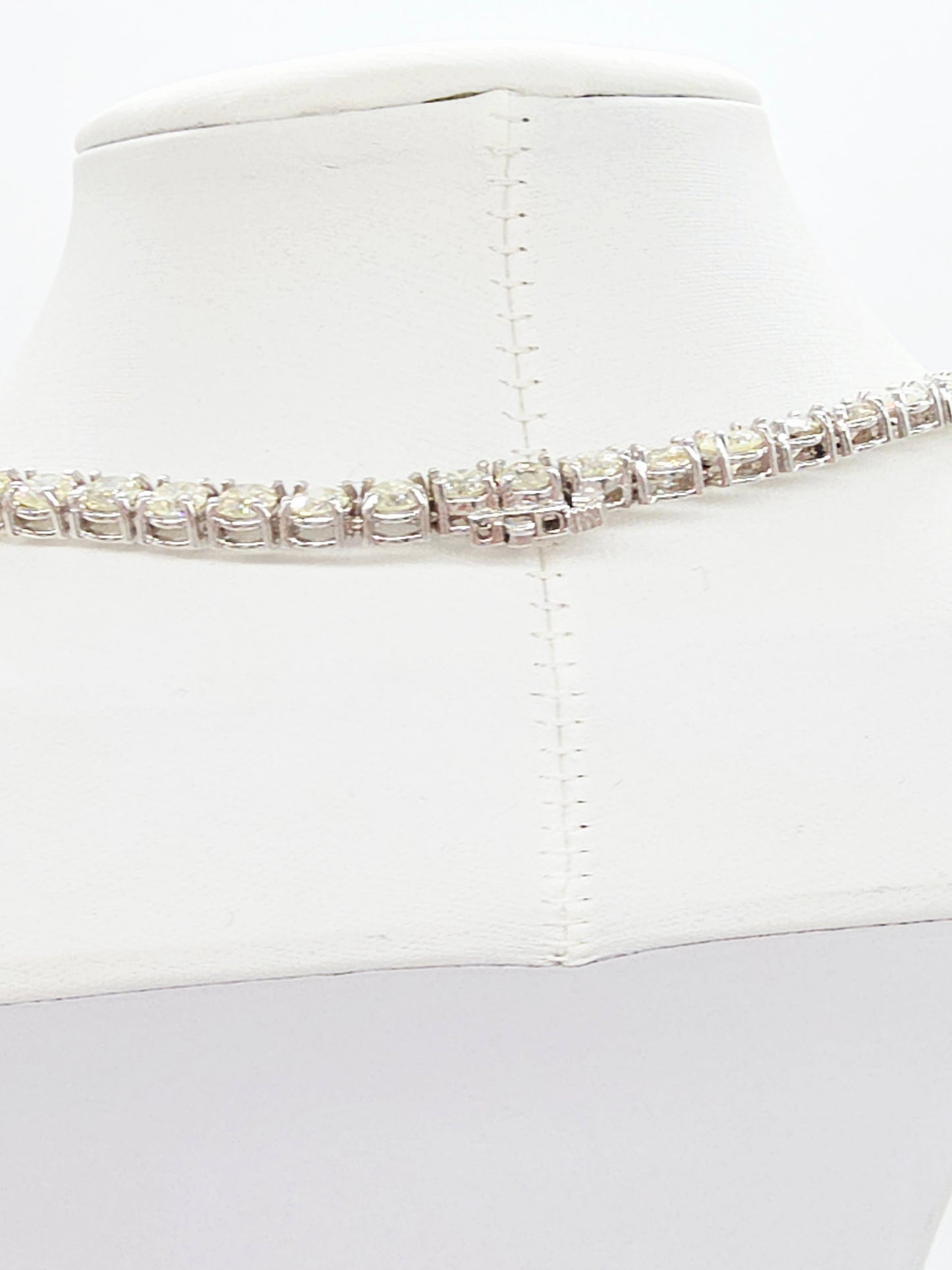 40.28 Carat Round Natural Diamond Tennis Necklace 14 Karat White Gold 21''