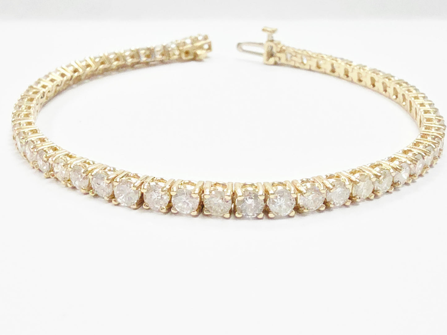 6.28 Carat Natural Diamond Tennis Bracelet 14 Karat Yellow Gold