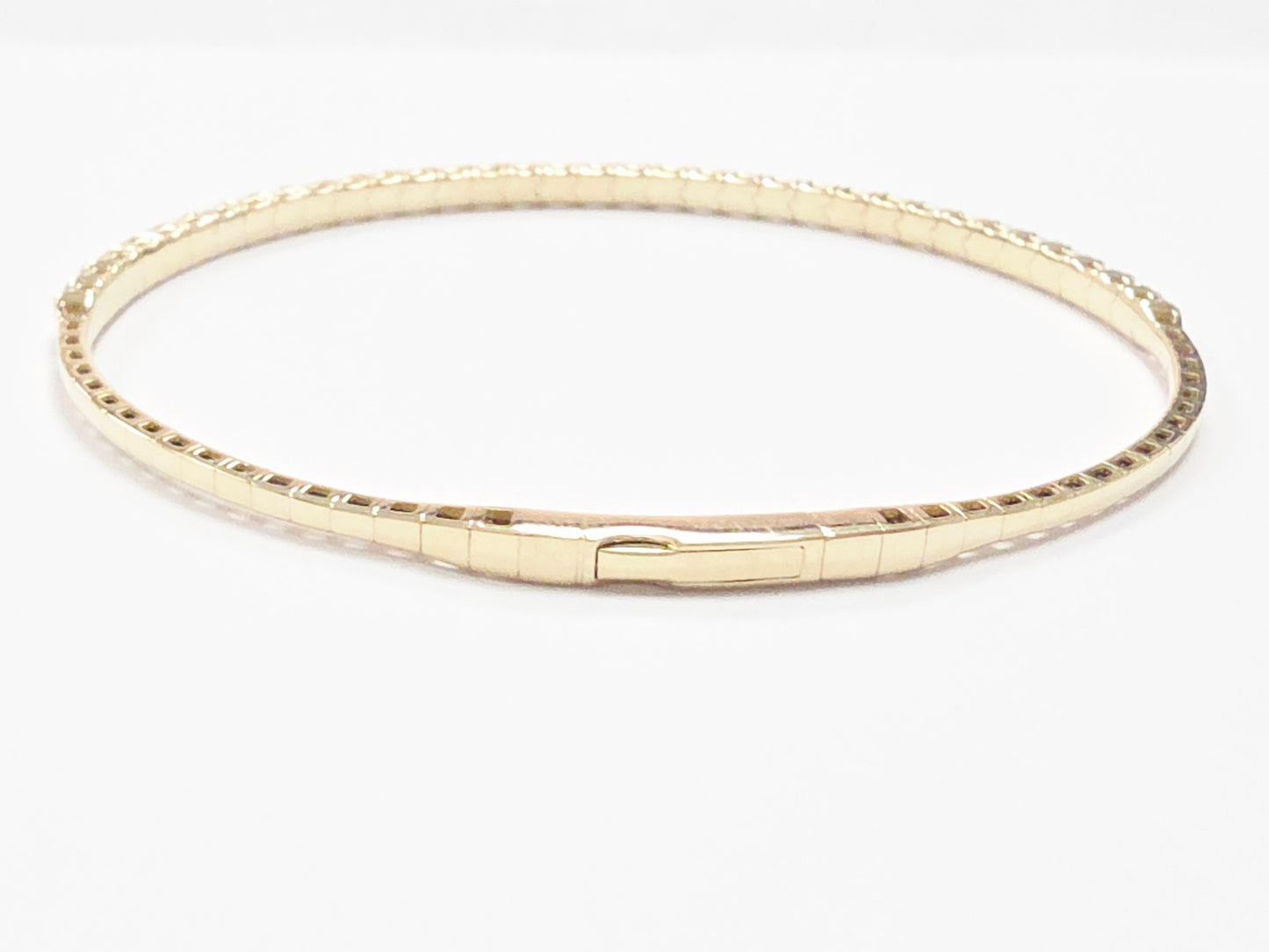 1.82 Carat Flexible Bangle Natural Diamond Yellow Gold 14 Karat