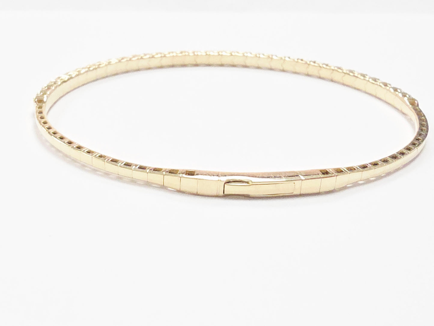 1.82 Carat Flexible Bangle Natural Diamond Yellow Gold 14 Karat