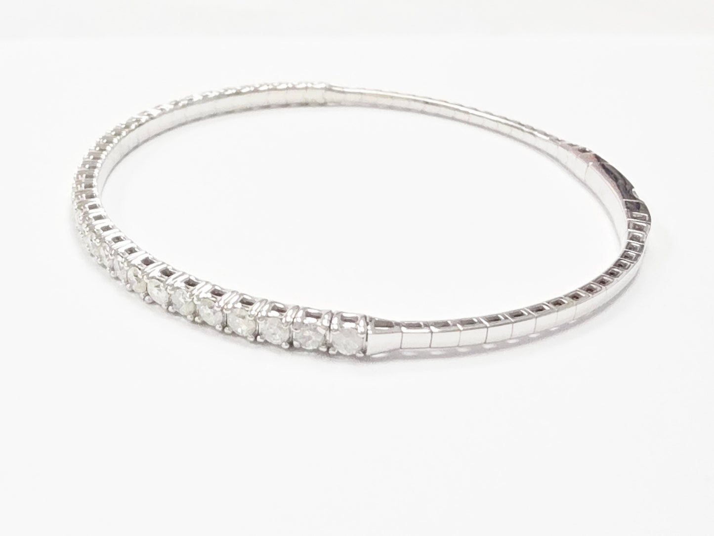 1.80 Carat Natural Diamond Flexible Bangle White Gold 14 Karat