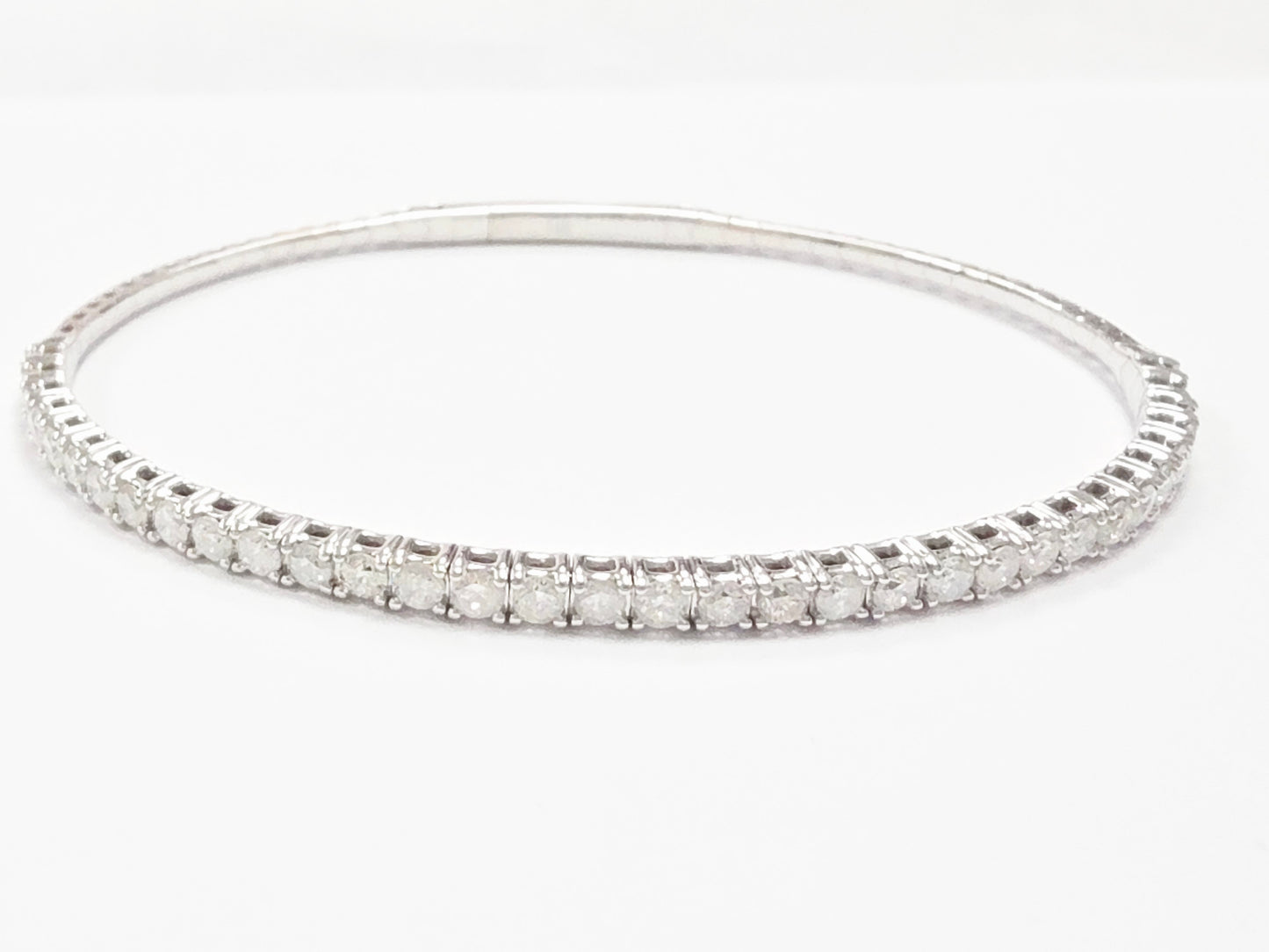1.80 Carat Natural Diamond Flexible Bangle White Gold 14 Karat