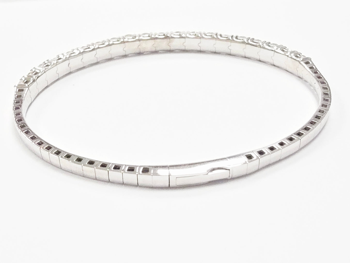 5.40 Carat Natural Diamond Flexible Bangle White Gold 14 Karat