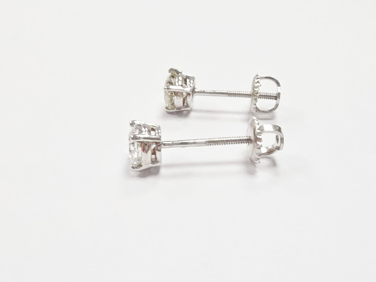 1.18 Carats Natural Diamond Round Shape Studs 14 Karat White Gold