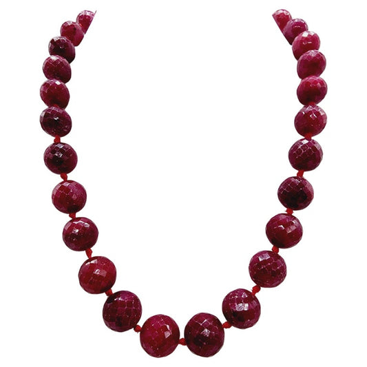 483.60 Carats Ruby Round Necklace 14 Karat Yellow Gold