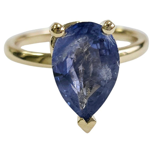 3.10 Carats Pear Natural Sapphire Ring 14 Karat Yellow Gold