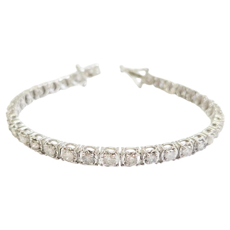 3.64 Carats Diamond Illusion Tennis Bracelet 14 Karat White Gold