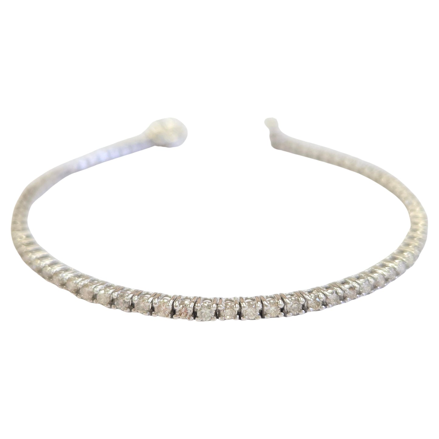 1.92 Carat Natural Diamond Tennis Bracelet 14 Karat White Gold